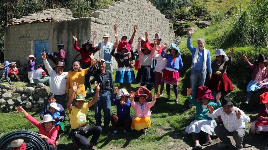 The political director of Germanwatch Christoph Bals stands in a group of people from Huaraz