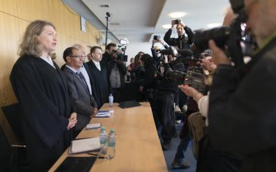 Anwältin Roda Verheyen und der Kläger Saúl Luciano Lliuya im OLG Hamm 17.03.2025.jpg